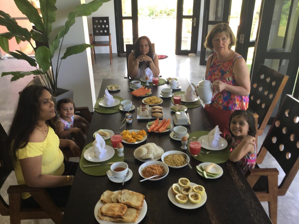 Sath Villa Naadi Ayurveda Resort Moragalla 外观 照片